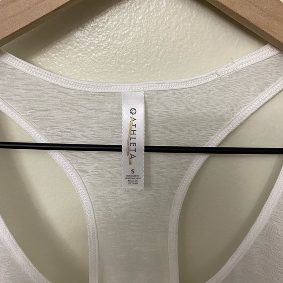 Athleta Vapor Scoop Tank - Picture 6 of 9